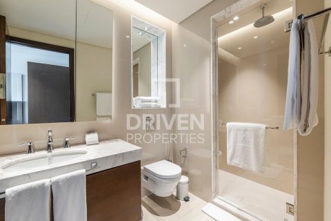 דירה למכירה ב Downtown Dubai (Downtown Burj Dubai), Dubai, איחוד האמירויות  2 חדרי שינה, 124 מ"ר, מספר 602482 - תמונה 14
