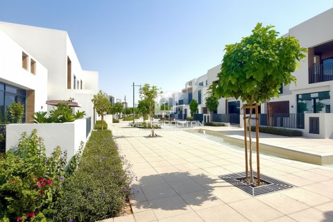 Kamienica do wynajęcia w Arabian Ranches 3, Dubai, ZEA 3 sypialnie, 201 mkw., nr 664618 - zdjęcie 12