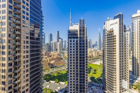 Huoneisto Downtown Dubai (Downtown Burj Dubai), Arabiemiraatit 48.52 m2 № 571383 - kuva 11