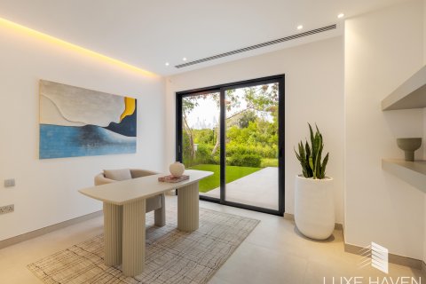 Вилла Jumeirah Islands, Дубай, БАӘ-да 4 жатын бөлмелер, 502.88 м² № 571384 - фото 7