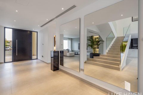 Вилла Jumeirah Islands, Дубай, БАӘ-да 4 жатын бөлмелер, 502.88 м² № 571384 - фото 25