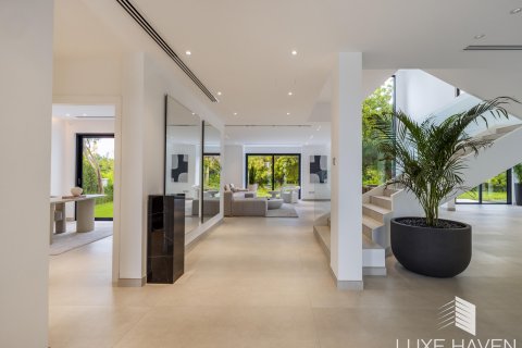 Вилла Jumeirah Islands, Дубай, БАӘ-да 4 жатын бөлмелер, 502.88 м² № 571384 - фото 23