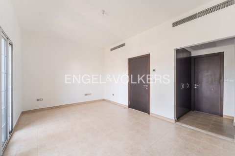 Shtëpi në qytet në Jumeirah Village Triangle, Dubai, Emiratet e Bashkuara Arabe 2 dhoma gjumi, 152 m2. № 696163 - Foto 6