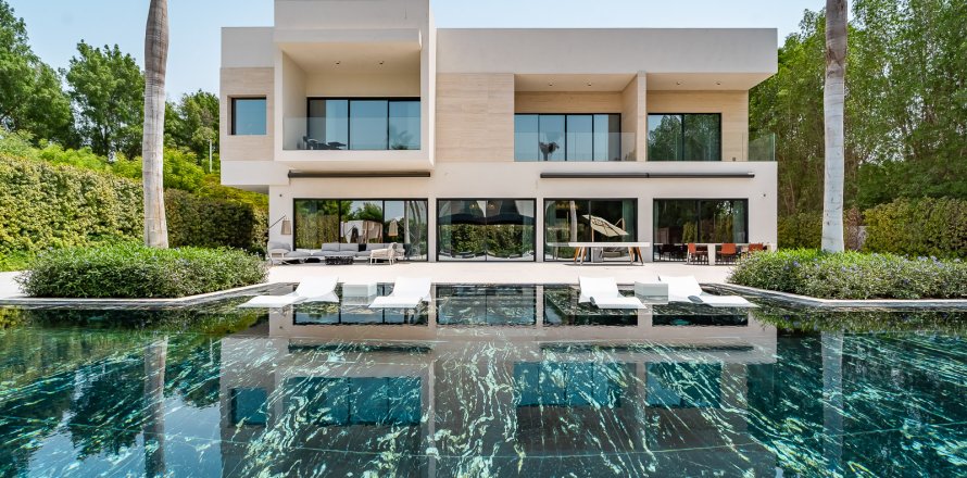 Villa en Business Bay, Dubai, EAU 6 dormitorios, 929 m² № 696161