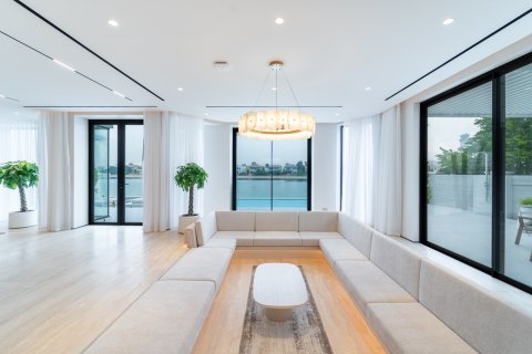 וילה למכירה ב Palm Jumeirah, Dubai, איחוד האמירויות  4 חדרי שינה, 567 מ"ר, מספר 696164 - תמונה 6