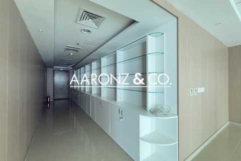 Oficina en alquiler en Business Bay, Dubai, EAU 156.1 m2 № 670609 - foto 10