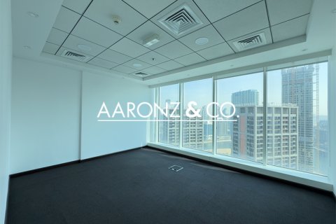 Oficina en alquiler en Business Bay, Dubai, EAU 156.1 m2 № 670609 - foto 9
