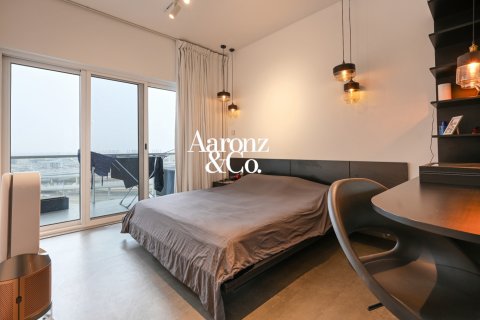 Apartment til salg i Jumeirah Lake Towers, Dubai, UAE 1 soveværelse, 132 kvm № 670587 - foto 10