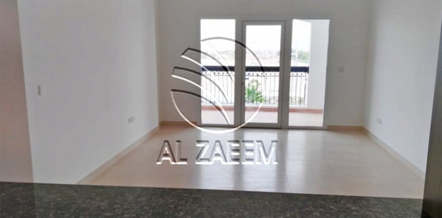 Yas Island, Abu Dhabi, UAE의 아파트 침실 2개, 127제곱미터 번호 700643