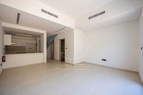 Řadový dům v Abu Dhabi, SAE 3 ložnice, 211 m² Č.: 700647 - fotografie 3