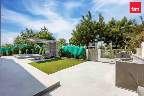 Villa in Dubai Hills Estate, UAE 5 bedrooms, 559.5 sq.m. № 645585 - photo 20
