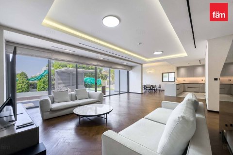 Villa in Dubai Hills Estate, UAE 5 bedrooms, 559.5 sq.m. № 645585 - photo 4