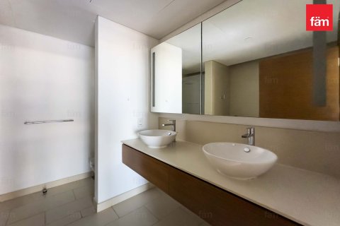 Lägenhet uthyres i Al Wasl, Dubai, UAE 3 sovrum, 208.7 kvm Nr. 645581 - fotografi 22