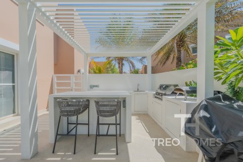 Vila u gradu Arabian Ranches, Dubai, UAE 3 spavaće sobe, 259.11 m2 Br. 758792 - Slika 16