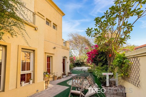 Huvila The Springs, Dubai, Arabiemiraatit 3 makuuhuonetta, 250.19 m2 № 758788 - kuva 17
