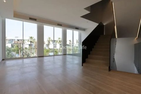 Vila u gradu Dubai, UAE 4 spavaće sobe, 180 m2 Br. 718607 - Slika 13