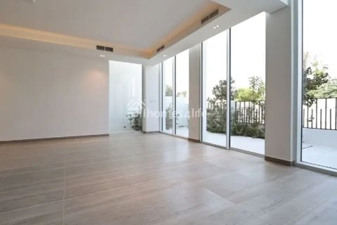 Vila u gradu Dubai, UAE 4 spavaće sobe, 180 m2 Br. 718607 - Slika 9