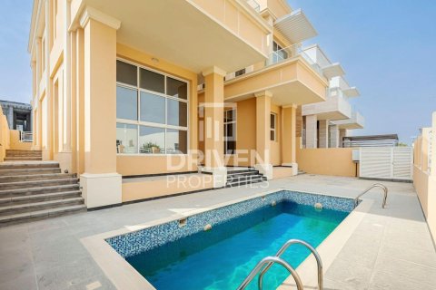 Vilă în Al Furjan, Dubai, EAU 5 dormitoare, 418 mp.  №684180