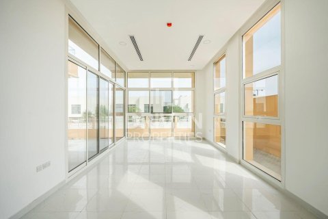 וילה להשכרה ב Al Furjan, Dubai, איחוד האמירויות  5 חדרי שינה, 418 מ"ר, מספר 684180 - תמונה 6