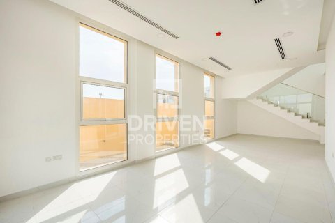 וילה להשכרה ב Al Furjan, Dubai, איחוד האמירויות  5 חדרי שינה, 418 מ"ר, מספר 684180 - תמונה 7