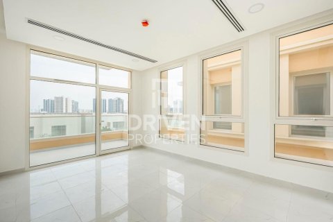 וילה להשכרה ב Al Furjan, Dubai, איחוד האמירויות  5 חדרי שינה, 418 מ"ר, מספר 684180 - תמונה 16