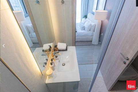 Lägenhet till försäljning i Dubai, UAE 1 sovrum, 81.7 kvm Nr. 679141 - fotografi 8