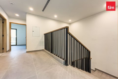 Villetta a schiera in affitto a Dubai, EAU 4 camere da letto, 250.6 mq. № 691267 - foto 4