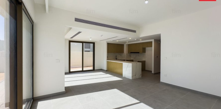 Villetta a schiera a Dubai, EAU 4 camere da letto, 250.6 mq. № 691267