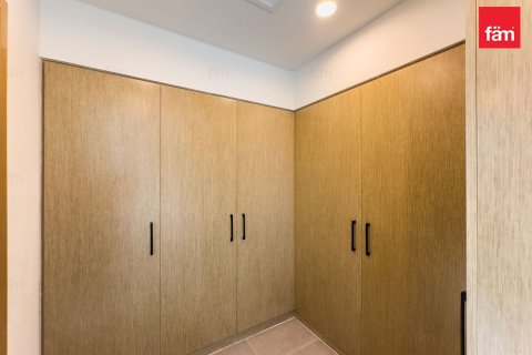 Villetta a schiera in affitto a Dubai, EAU 4 camere da letto, 250.6 mq. № 691267 - foto 7