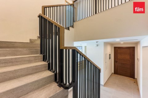 Villetta a schiera in affitto a Dubai, EAU 4 camere da letto, 250.6 mq. № 691267 - foto 3