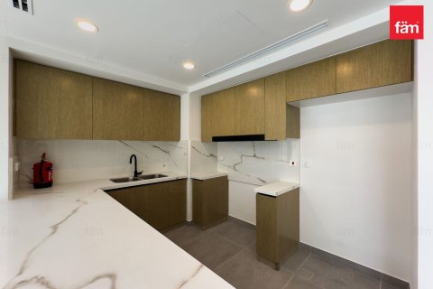 Villetta a schiera in affitto a Dubai, EAU 4 camere da letto, 250.6 mq. № 691267 - foto 2