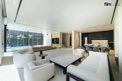 Vilë në Dubai, Emiratet e Bashkuara Arabe 4 dhoma gjumi, 464.8 m2. № 718518 - Foto 4