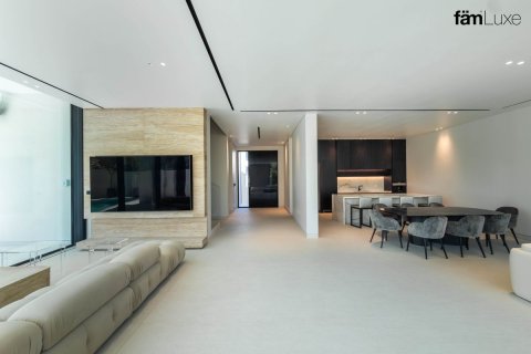 Vilë në Dubai, Emiratet e Bashkuara Arabe 4 dhoma gjumi, 464.8 m2. № 718518 - Foto 3