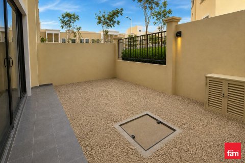 Villetta a schiera in affitto a Dubai, EAU 3 camere da letto, 144 mq. № 714015 - foto 9