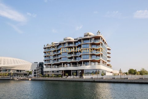 Apartment in Jumeirah, Dubai, UAE 6 bedrooms, 1404 sq.m. № 592391 - photo 12