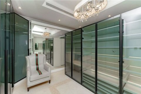 Vila v Palm Jumeirah, Dubai, SAE 6 ložnice, 622 m² Č.: 592386 - fotografie 15