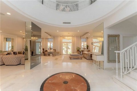 Vila v Palm Jumeirah, Dubai, SAE 6 ložnice, 622 m² Č.: 592386 - fotografie 3