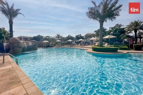 Villa itt: Dubai, EAE, 4 hálószoba, 252.1 m², azonosító: 682344 - fénykép 13