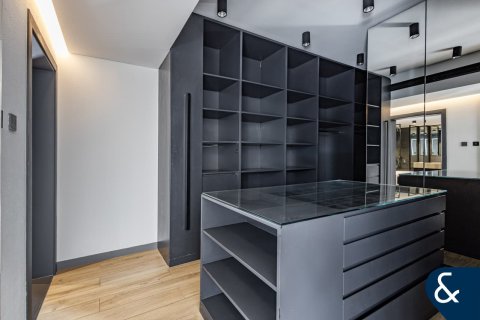 Vila u gradu The Villa, Dubai, UAE 5 spavaće sobe, 530 m2 Br. 697997 - Slika 19