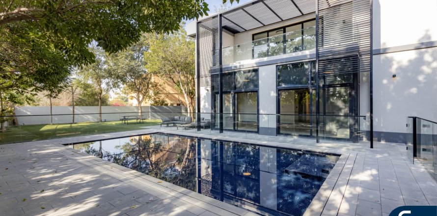 Vila u gradu The Villa, Dubai, UAE 5 spavaće sobe, 530 m2 Br. 697997