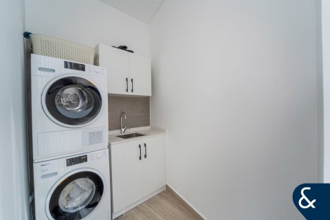 Villa itt: Al Barari, Dubai, EAE, 4 hálószoba, 180 m², azonosító: 698112 - fénykép 12