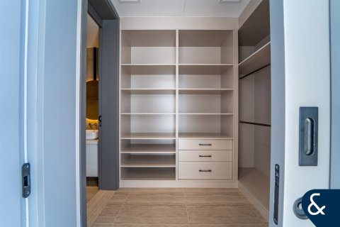 Villa itt: Al Barari, Dubai, EAE, 4 hálószoba, 180 m², azonosító: 698112 - fénykép 15