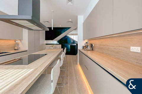 Villa itt: Al Barari, Dubai, EAE, 4 hálószoba, 180 m², azonosító: 698112 - fénykép 10