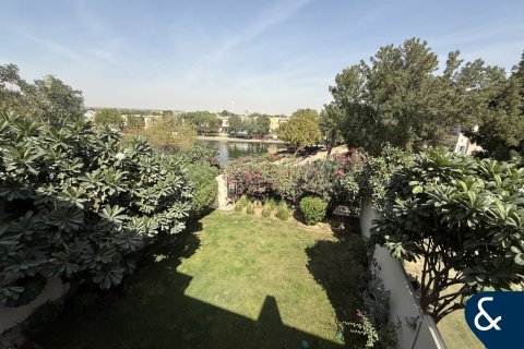 Vila v Arabian Ranches, Dubai, SAE 3 spálne, 228 m2 č. 697998