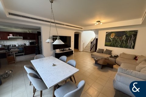 Купить виллу в Арабиан Ранчес, Дубай, ОАЭ 3 спальни, 228м2, № 697998 - фото 5