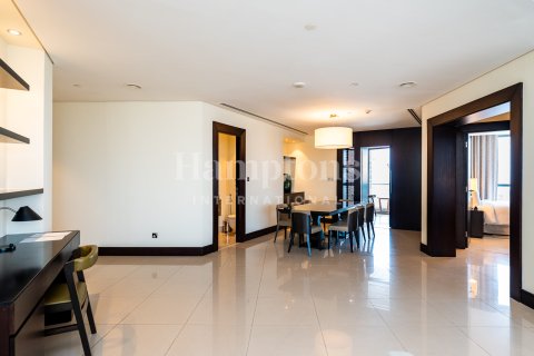 Lakás itt: Downtown Dubai (Downtown Burj Dubai), EAE, 2 hálószoba, 171.68009885 m², azonosító: 734083 - fénykép 5