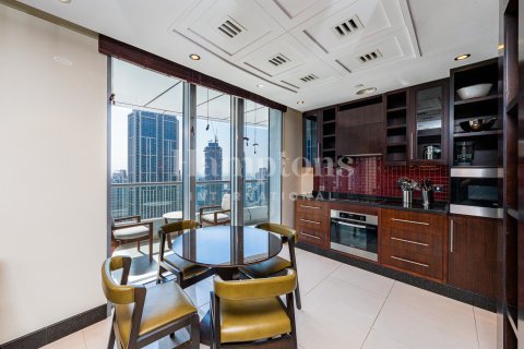 Lakás itt: Downtown Dubai (Downtown Burj Dubai), EAE, 2 hálószoba, 171.68009885 m², azonosító: 734083 - fénykép 6