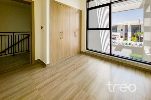 Adosado en alquiler en DAMAC Hills (Akoya by DAMAC), Dubai, EAU 3 dormitorios № 734029 - foto 8