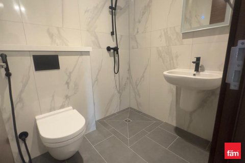 Apartmen di Dubai, UAE 2 bilik tidur, 102.7 meter persegi № 645611 - foto 11