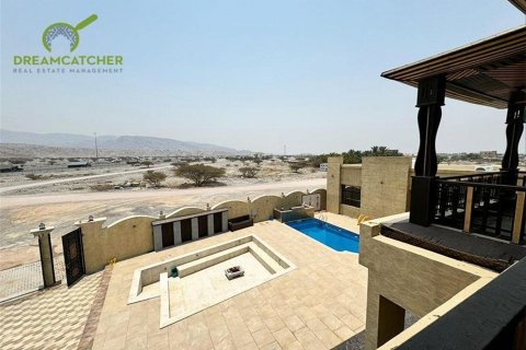 Villa til leie i Shamal Julphar, Ras Al Khaimah, Emiratene 4 soverom, 371.6 kvm Nr. 588393 - Foto 1
